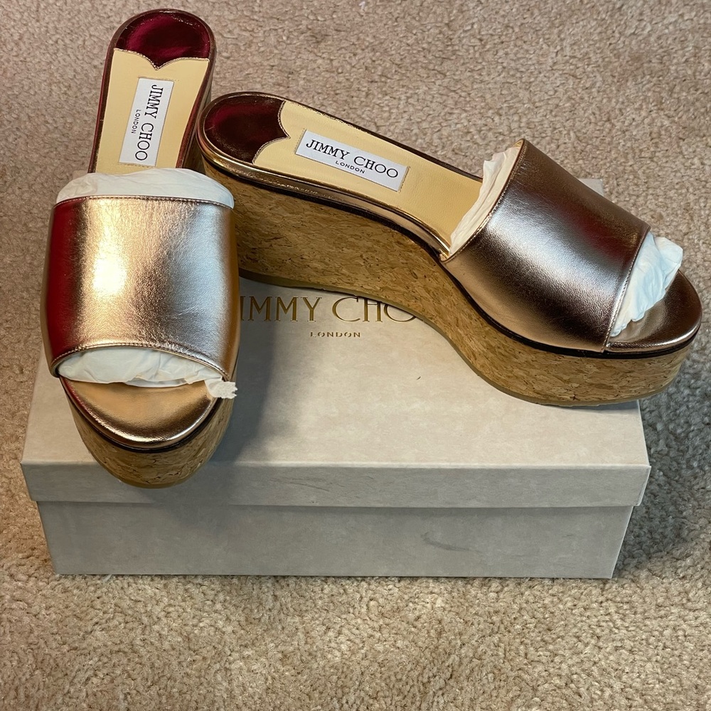 *SOLD*Jimmy Choo DeeDee wedge in Rose Gold. Size 40.5
